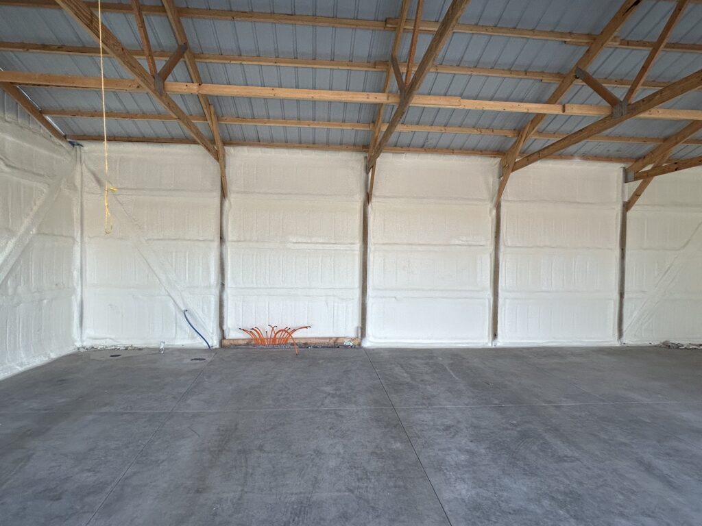 BARNDOMINIUM SPRAY FOAM INSULATION